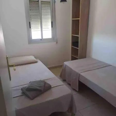 Apartment Lovely 2 Badroms With A Free Parking *